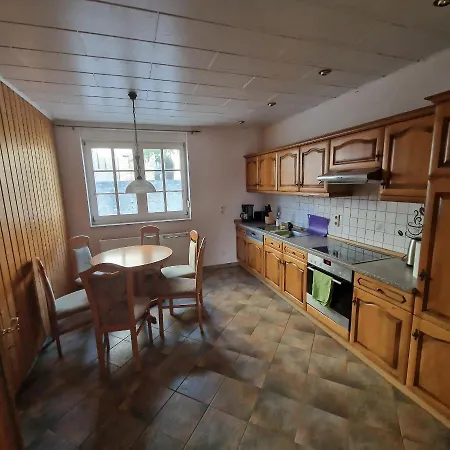 Dm Hotels Apartments - Apartment Pfarrgasse 11 - Daire Kullstedt